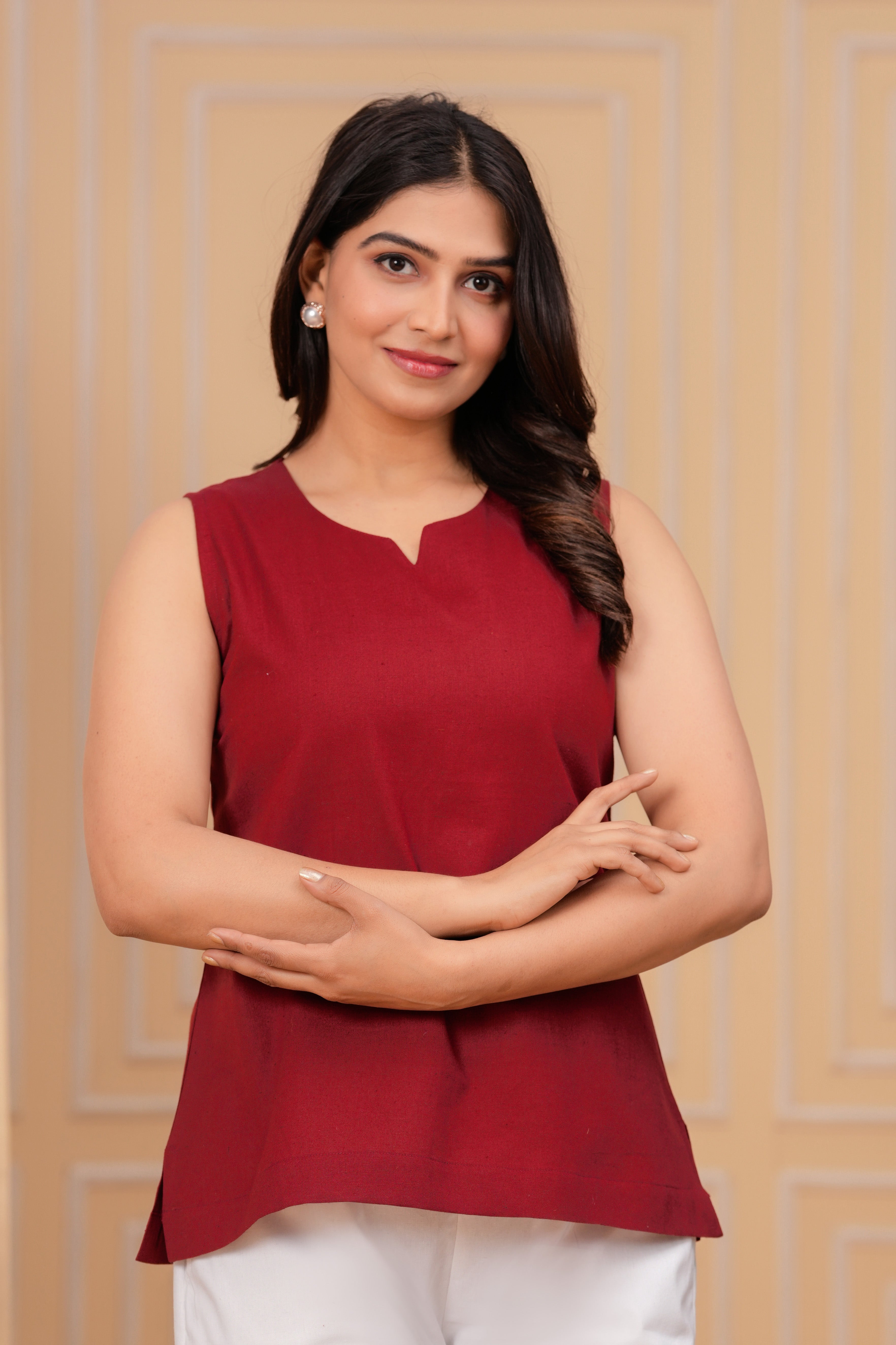 Linen Solid Sleeveless Short Kurta