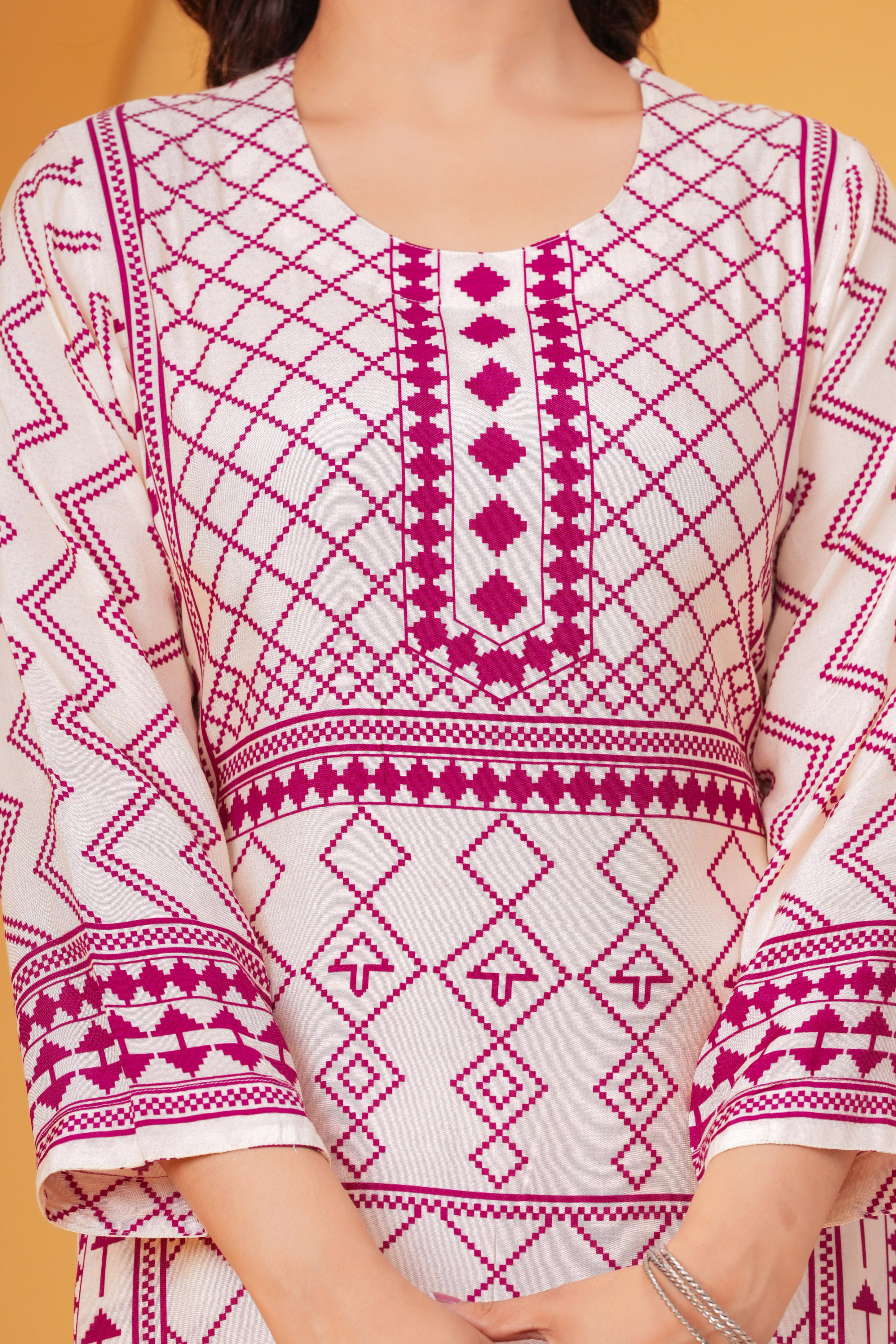 Sanjh Collection Pure Muslin Printed Kurta Set – Timeless Evening Elegance