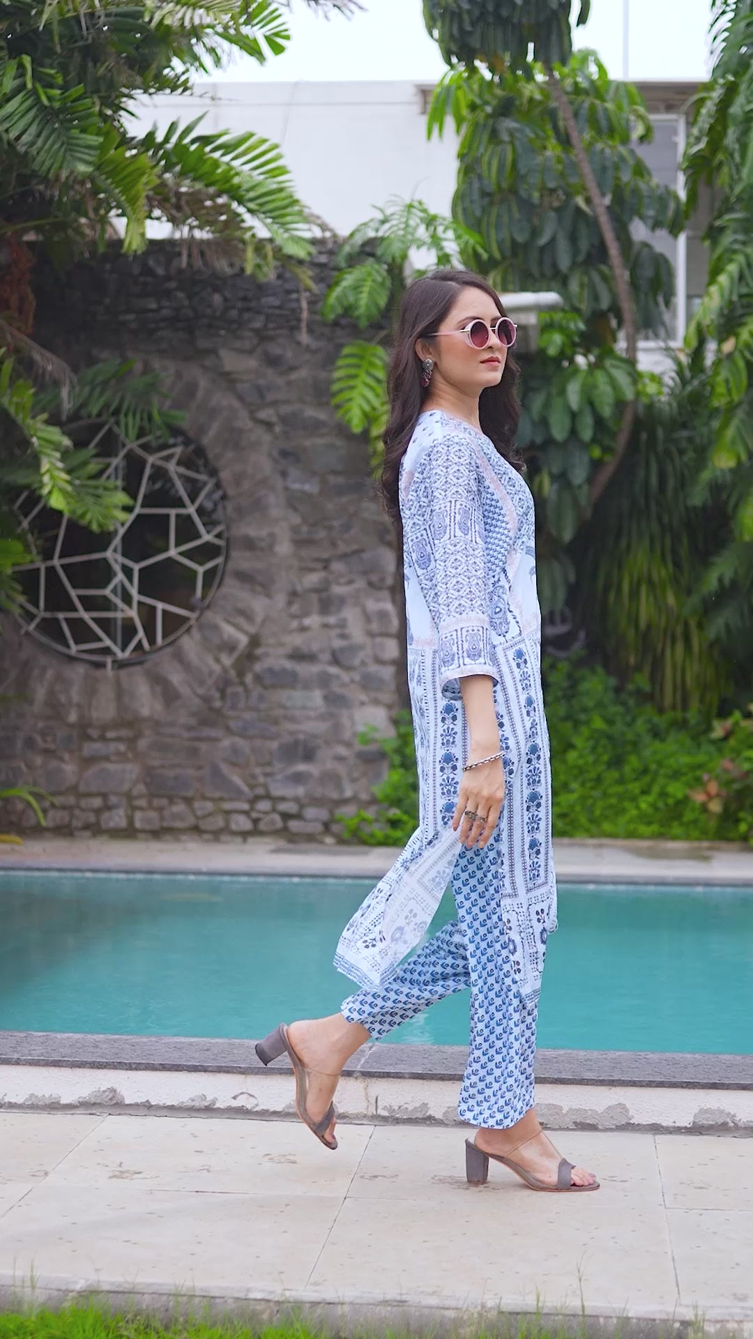 Kaaya Indigo Harmony Printed Crape Kurta Set – Kaaya Collection (L–4XL)